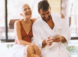 I Don’t Know What Young Guys See In Older Women😂🤣 – Praises Chider Obiora I Don't Know What Young Guys See In Older Women - Praises Chider Obiora