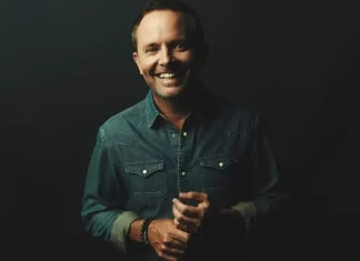 Chris Tomlin – O Lord You’re Beautiful Lyrics + Mp3 Download Chris Tomlin - O Lord You're Beautiful Lyrics + Mp3 Download