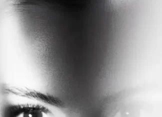 Selena Gomez – My Mind & Me Lyrics + Mp3 Download