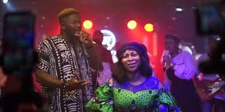 APEKEOLA AND SB LIVE WITH AN UNFORGETTABLE PERFORMANCE! Mp3 Download